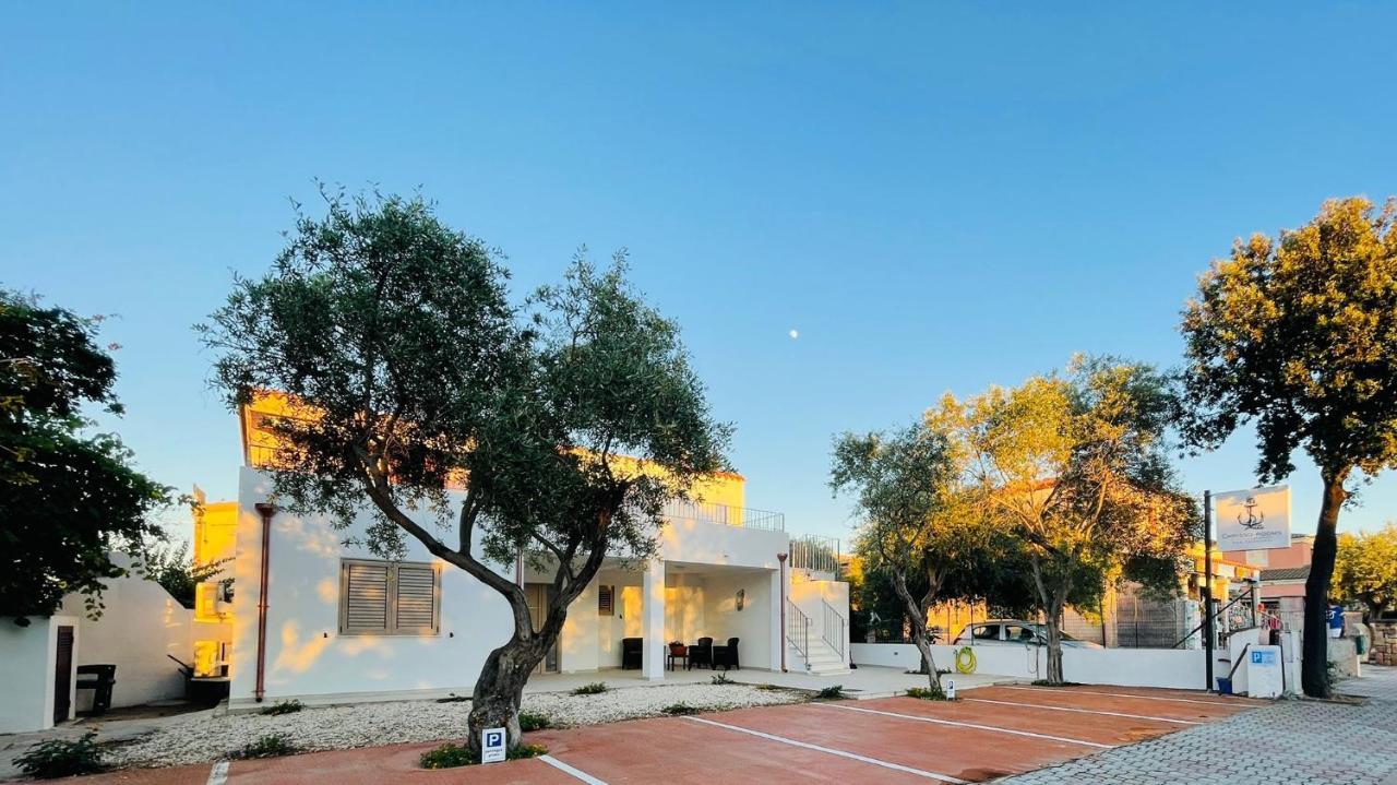 Chrisso Rooms Affittacamere San Teodoro  Exteriér fotografie